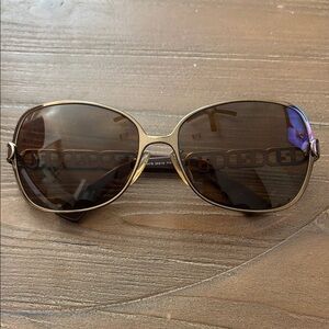 Fendi Chic Gold and Brown Sunglasses. Made in Italy.
